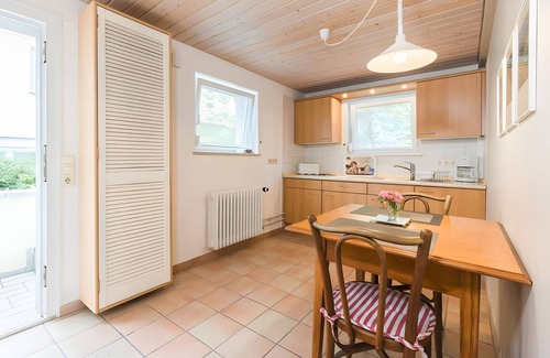 Kressbronn Apartamento | Apartamento 'Haus Hildegard Keller' con vistas al lago y Wi-Fi