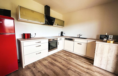 Sasbach am Kaiserstuhl Apartamento | Apartamento 'Ferienwohnung Eichert 55qm' con balcón y Wi-Fi