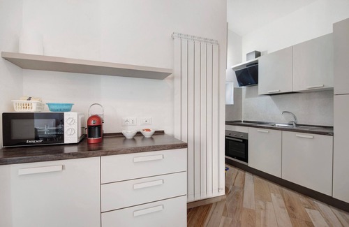 Castiglione Chiavarese Apartamento | Apartamento 'Ca' Rondine' con vistas al mar, Wi-Fi y aire acondicionado
