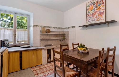 Castiglione Chiavarese Apartamento | Apartamento con vistas al mar y jardín compartido