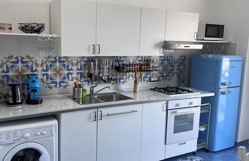 Piazza-Tralia-Pendolo Apartamento | Apartamento con piscina y vista impresionantes al Golfo di Napoli