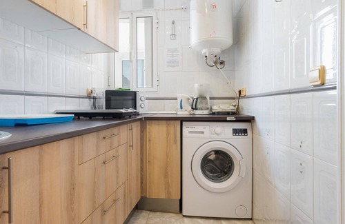 Encarnacion-Regina Apartamento | Apartment 'Ático En El Corazón De Sevilla' with Wi-Fi and Air Conditioning