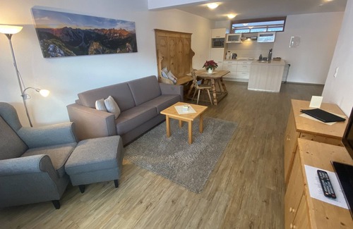 Scharnitz Apartamento | Apartamento de 1 dormitorio, sauna, desayuno opcional.