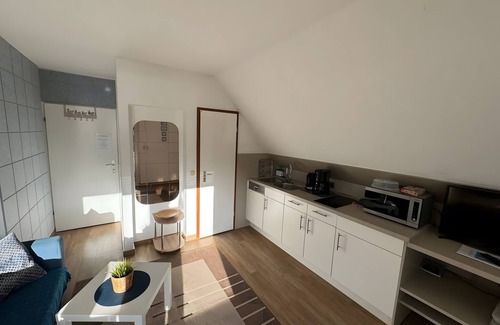 Neuhof Apartamento | Apartment '1' with Shared Garden, Balcony and Wi-Fi