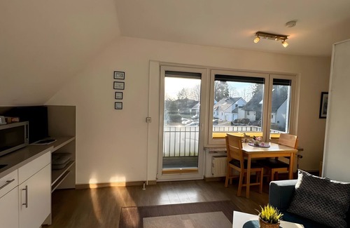 Neuhof Apartamento | Apartment '1' with Shared Garden, Balcony and Wi-Fi