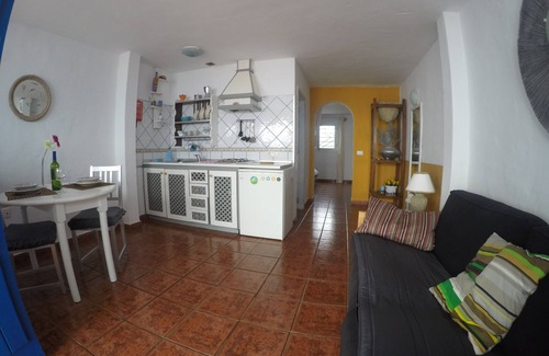 Playa Quemada Apartamento | Apartment 1 bedroom ocean views