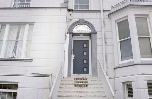 Llandudno Cabaña | Apartment 1