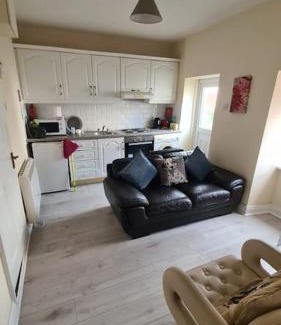 Muine Bheag Apartamento | Apartment 1, Regent Street