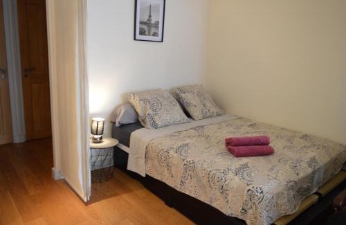 Neuilly-sur-Seine Apartamento | Apartment 10 mn from Champs-Élysées PARIS