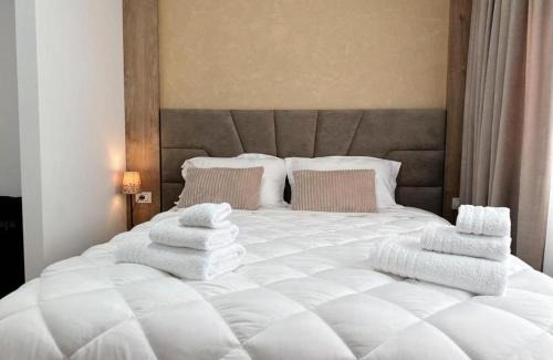 Blloku Apartamento | Apartment 101 Block