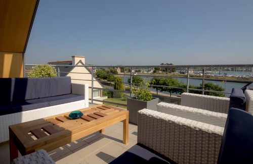 Perros-Guirec Apartamento | Apartamento clasificado 4 * 110 m2, vista al mar PERROS-GUIREC, muy luminoso, orientación sur.