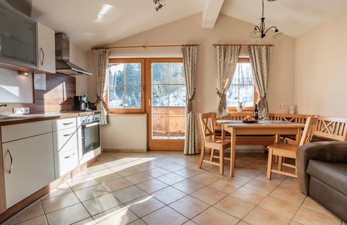Breitenbach am Inn Cabaña | Apartment 14 - Pension Edelweiss