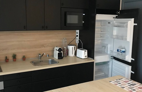 Carnon-Plage Apartamento | Apartamento 42 m2 más balcón parking privado primera línea vista calle