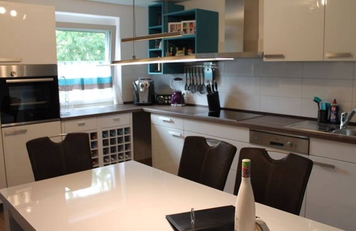 Beuren Apartamento | Apartamento 2 con balcón y Wi-Fi