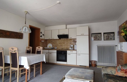 Bodensdorf Apartamento | Apartment '2' with Lake View, Shared Garden and Wi-Fi