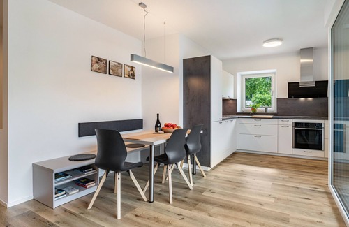 Auer Apartamento | Apartamento '2' con vistas a la montaña, Wi-Fi y aire acondicionado