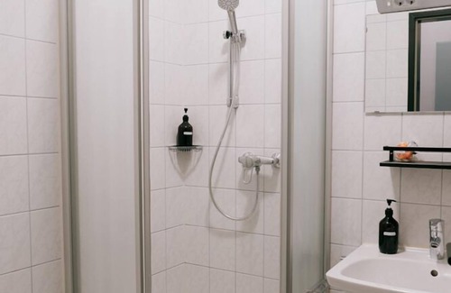Groedig Apartamento | Apartment 2 with small terrace and in view of Untersberg