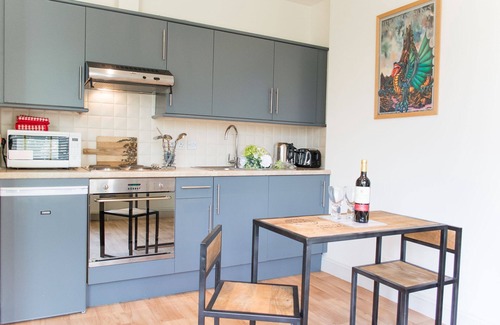 Norwich Cabaña | Apartment 2 | York Terrace - Walking Distance to Norwich City Centre!
