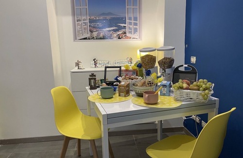 Quartieri Spagnoli Apartamento | Apartment 200 m From Piazza del Plebiscito