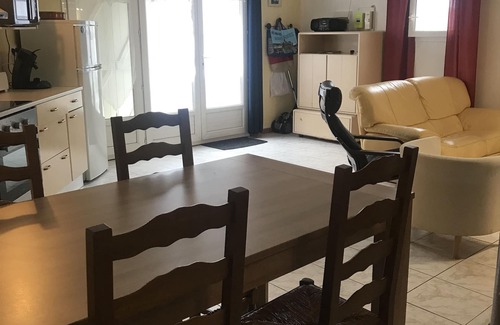 Gruissan Apartamento | Apartment 200 m from the village