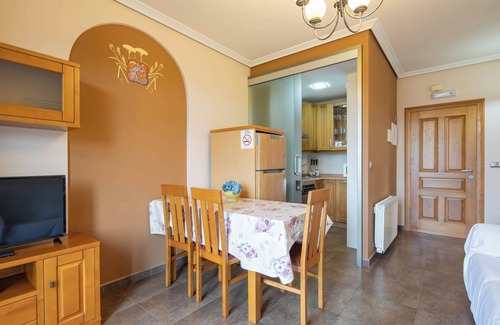 Cangas Apartamento | 'Apartamento 21 Ático' con vistas al mar, piscina compartida y Wi-Fi