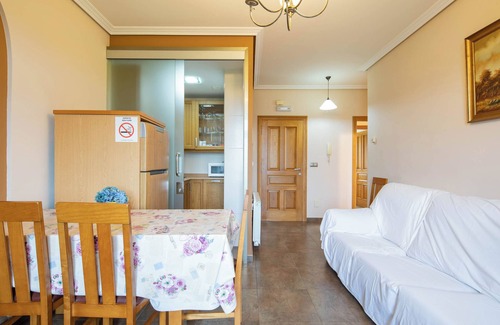 Cangas Apartamento | 'Apartamento 21 Ático' con vistas al mar, piscina compartida y Wi-Fi