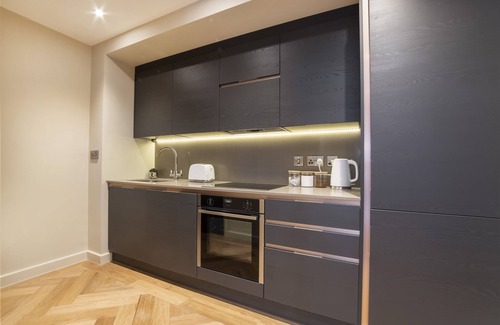 York Cabaña | Apartment 28 Hudson Quarter Luxury Apartments - sleeps 4 guests in 1 bedroom