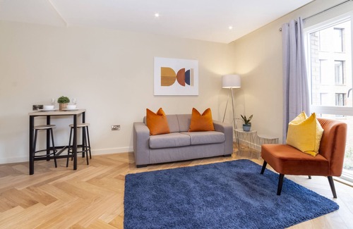 York Cabaña | Apartment 28 Hudson Quarter Luxury Apartments - sleeps 4 guests in 1 bedroom