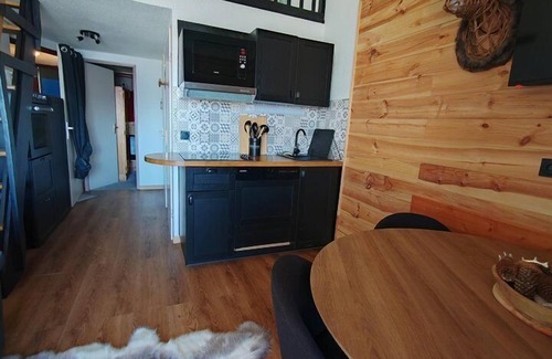 Eclose-Ouest Apartamento | APARTMENT 3 ROOMS ALPE D'HUEZ QUARTIER PASSEAUX