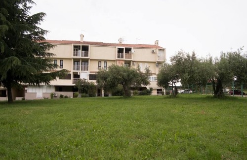 Mareda Apartamento | Apartamento a 300 metros de la playa, vistas al mar, aire acondicionado, estacionamiento