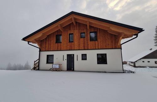 Sonnenalpe Nassfeld Apartamento | Apartamento '4' con vistas a la montaña, jardín compartido y Wi-Fi