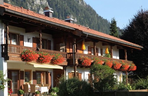 Kreuzfeld Apartamento | Apartment 4 for 2 persons with balcony, 27 sqm, kitchen, living room/bedroom