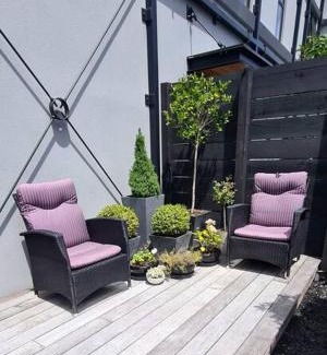 Blenheim Apartamento | Apartment 4 - Haddin Court - Chic NY Loft Style