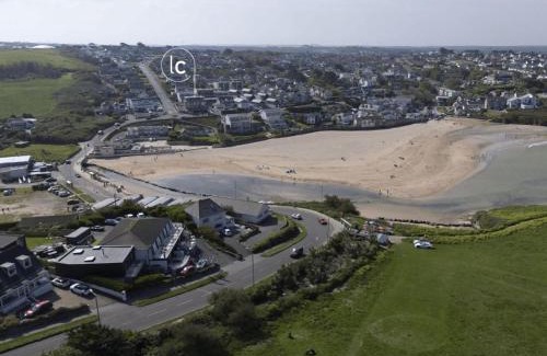 Porth Casa | Apartment 4, Oasis Sands