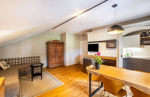 Issengo Apartamento | Apartamento '4' con vistas a la montaña, piscina compartida y Wi-Fi