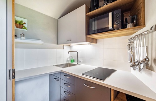 Issengo Apartamento | Apartamento '4' con vistas a la montaña, piscina compartida y Wi-Fi
