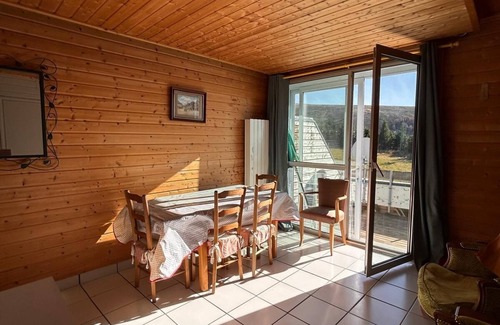 Chastreix Sancy Apartamento | APARTMENT 5/6 PEOPLE RESORT CHASTREIX SANCY