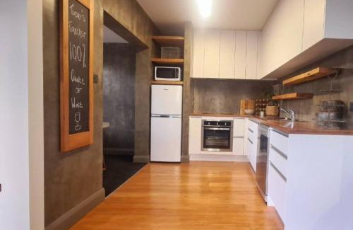 Blenheim Apartamento | Apartment 5 - Haddin Court - Modern Loft Style
