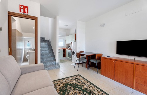 Lonate Pozzolo Apartamento | Apartamento '5' con jardín compartido, balcón y Wi-Fi