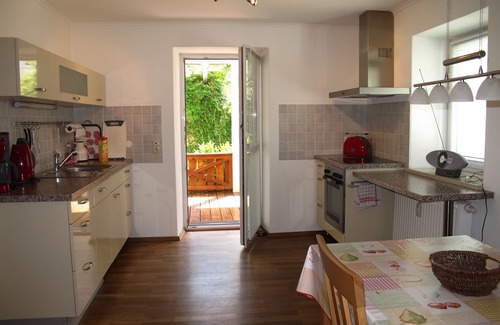 Altotting Apartamento | Apartamento de 55 m², 1 sep. Dormitorio, cocina extra, TV, teléfono, secador de pelo, terraza, no fumador