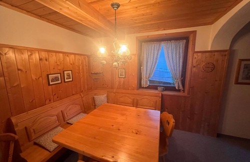 Alpendorf Apartamento | Apartment 8 Grüner Baum Alpendorf