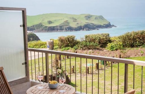 Hope-Cove Casa | Apartment 9, Searush Cove