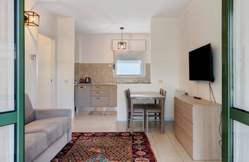 Lonate Pozzolo Apartamento | Apartment '9' with Shared Garden, Balcony and Wi-Fi