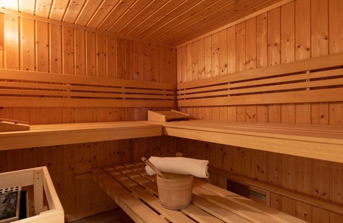 Schildlehen Otro | Apartment/apartment, shower, toilet, balcony - Pension Stoffenbauer