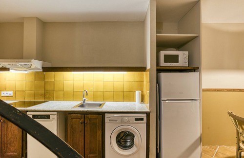 Castello d'Empuries Apartamento | Apartamento 'Apartaments Can Gibert - Palleret' con terraza privada y Wi-Fi