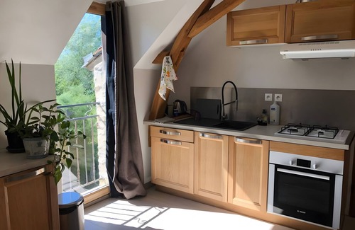 Durtal Apartamento | Apartment 'À L'Aujardière' with Shared Garden and Wi-Fi