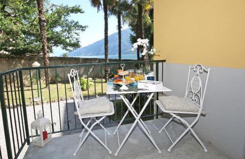 Limonta Apartamento | Apartment A lago private beach and parking