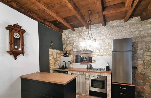 Musalez Apartamento | Apartment A4 in charming Istrian stone House for max 4 Persons, country side of Poreč