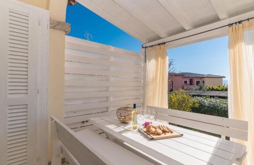 Baia Caddinas Apartamento | Apartment Agrifoglio by Interhome
