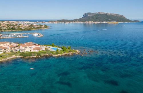 Baia Caddinas Apartamento | Apartment Agrifoglio by Interhome